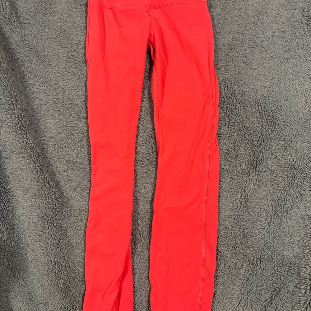 Vibrant pink lululemon Leggings